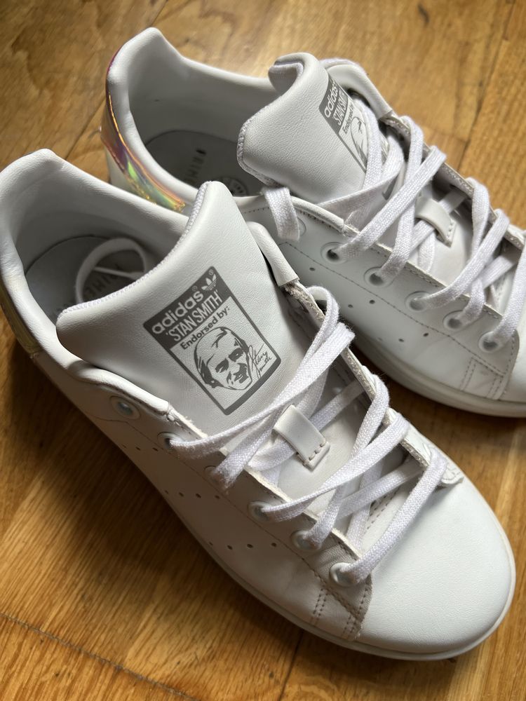 Кросівки жіночі adidas Stan Smith