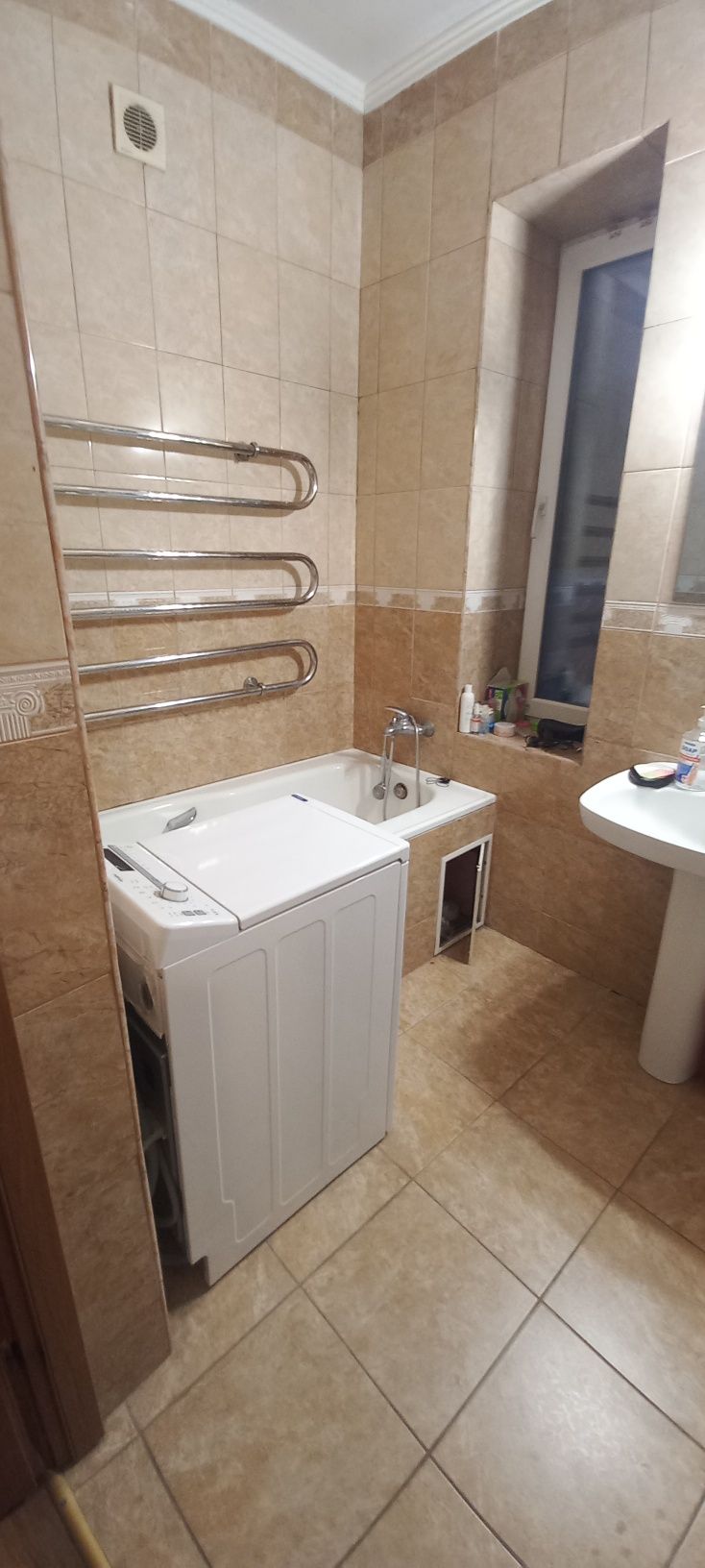Продаж будинку в центрі на С.Бандери(Толстого)