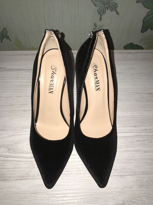 Туфлі туфлі