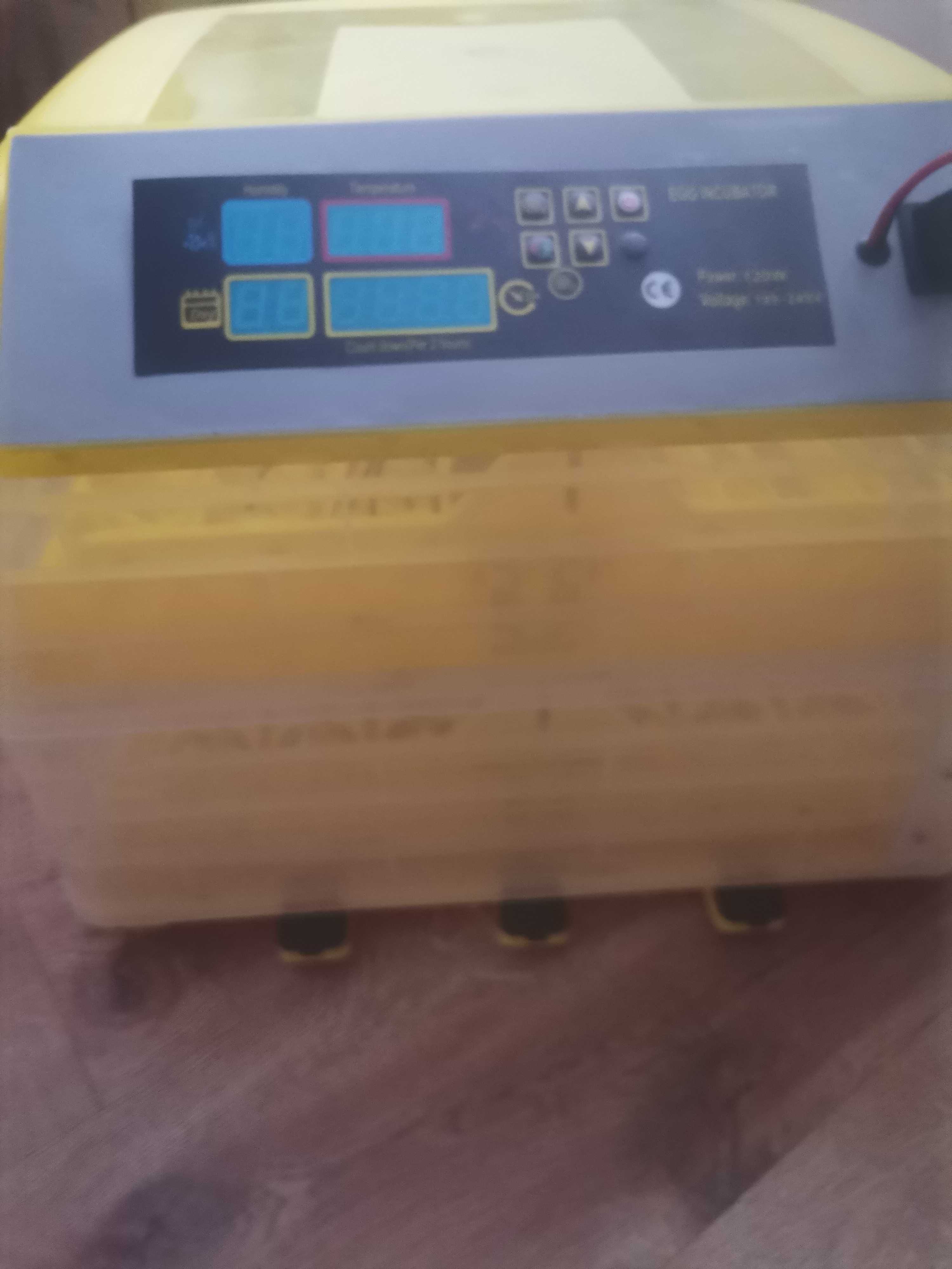 Inkubator do kurzych jaj 112, mechanicznie obracanie jajek