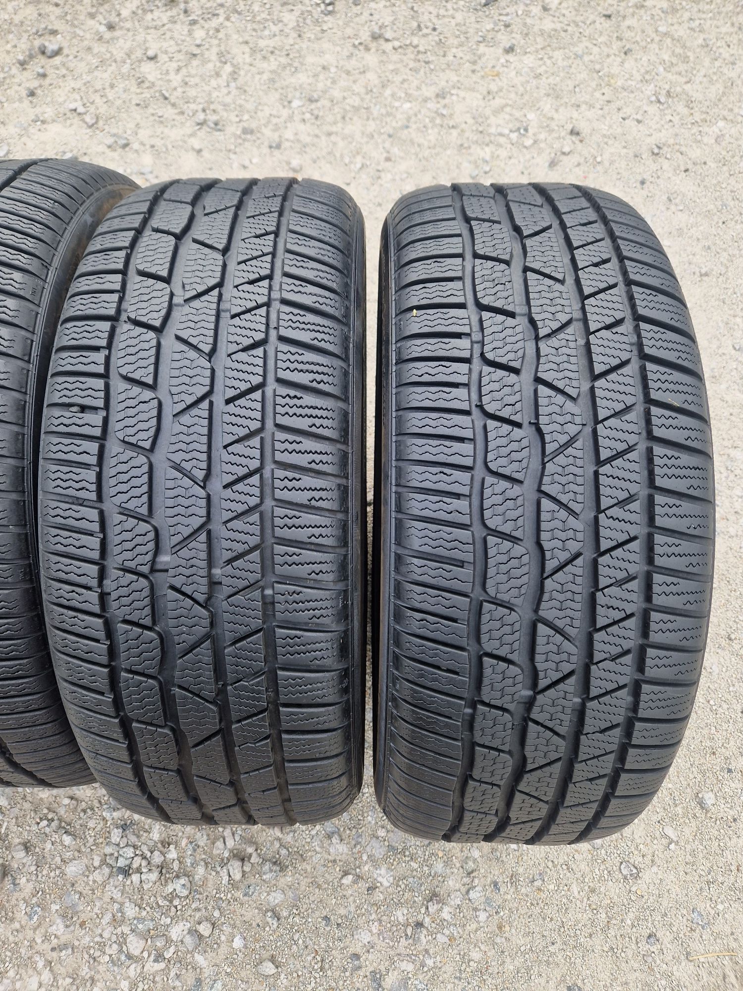 Opony zimowe Continental ContiWinterContact TS830 235/45r19 (99V) MO