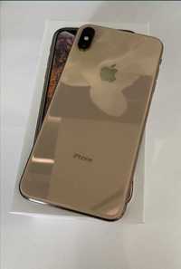 iPhone XS Max 256 GB kolor jest złoty