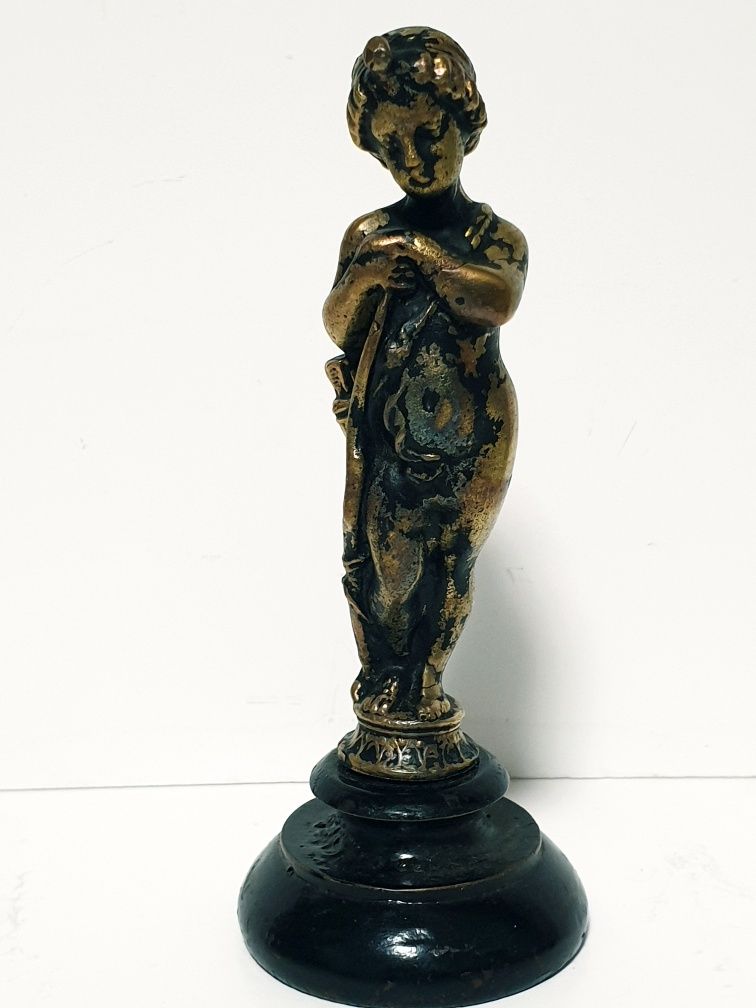 Pequena antiga escultura de AMOR em bronze