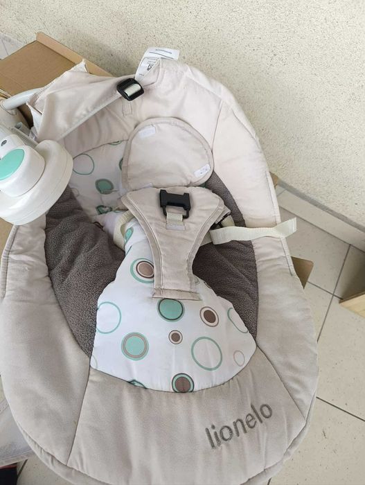 Leżaczek/bujaczek automatyczny dla niemowlaka