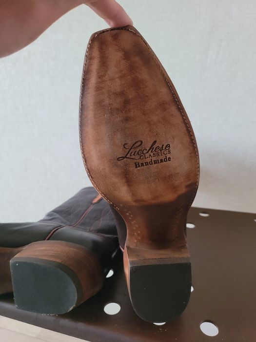 Ковбойські сапоги lucchese classics ручної работи шукають господаря