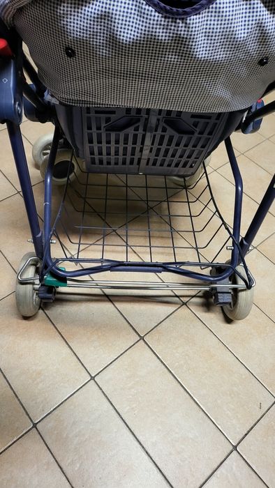 Aceito ofertas! Carrinho de bebé!