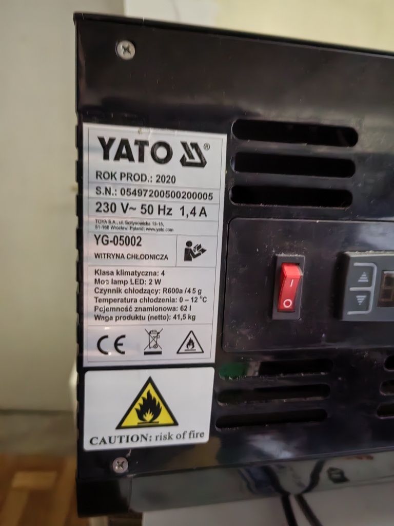 Nadstawka chłodnicza Yato 230 V witryna 6 x GN