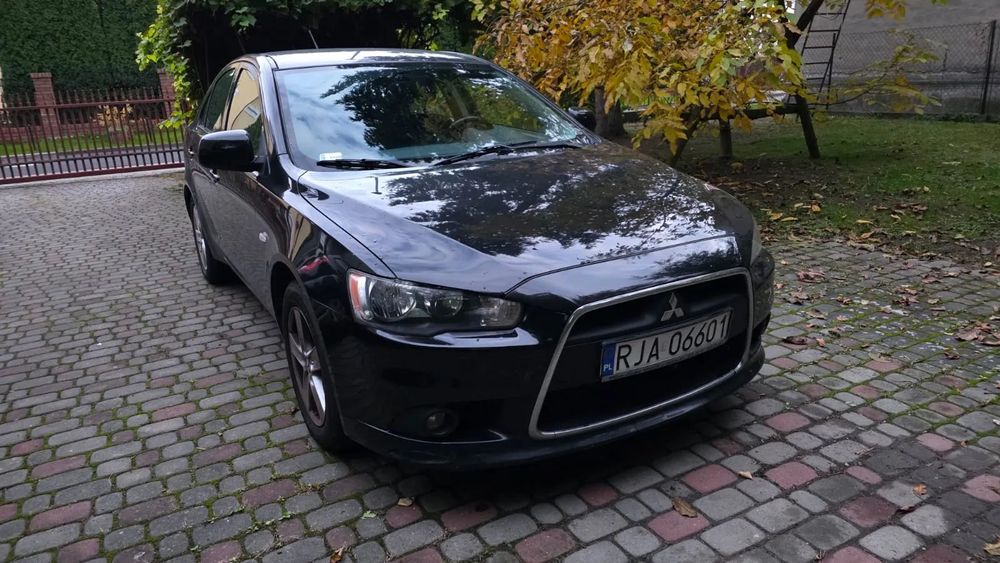 Mitsubishi Lancer Mitsubishi Lancer Sportback Invite 1.8 + LPG. Pierwszy właściciel.