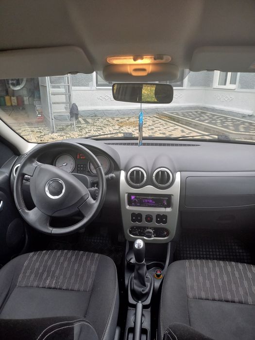 Продам дача логан 2010р, диз.1.5