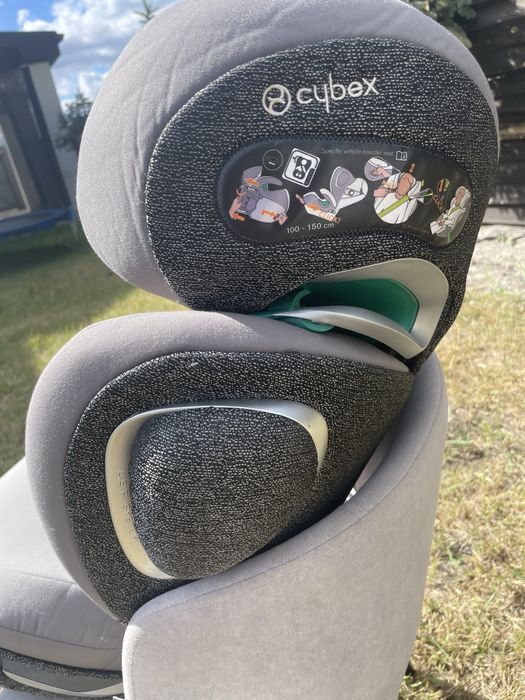 Продам автокрісло Cybex Solution Z I-Fix Plus Soho Grey 15-36Kg