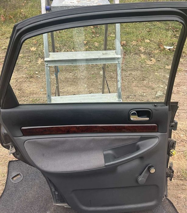 Drzwi audi A4b5 97r przod, tyl