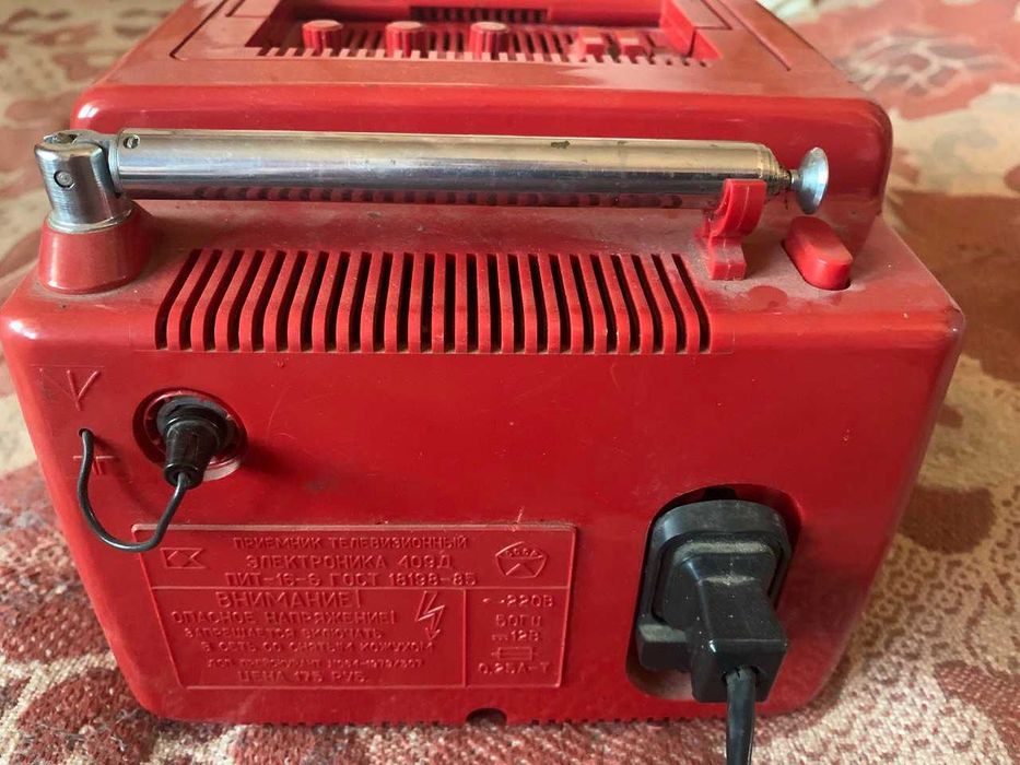 Телевизор Электроника 409Д