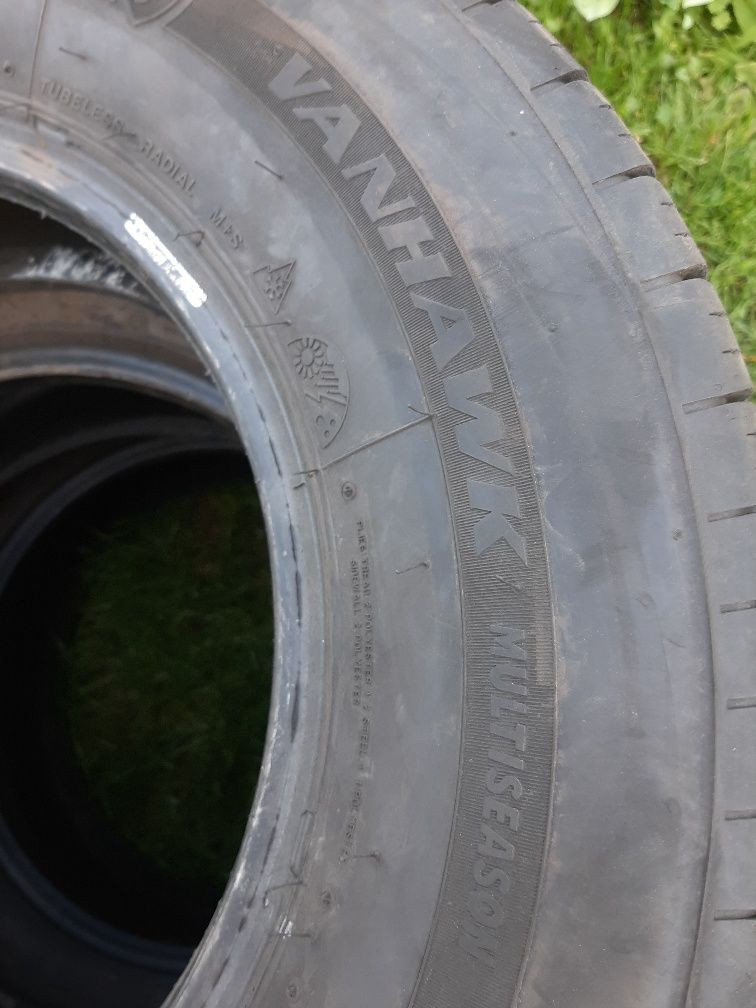 225/70R15C Firestone jak nowa