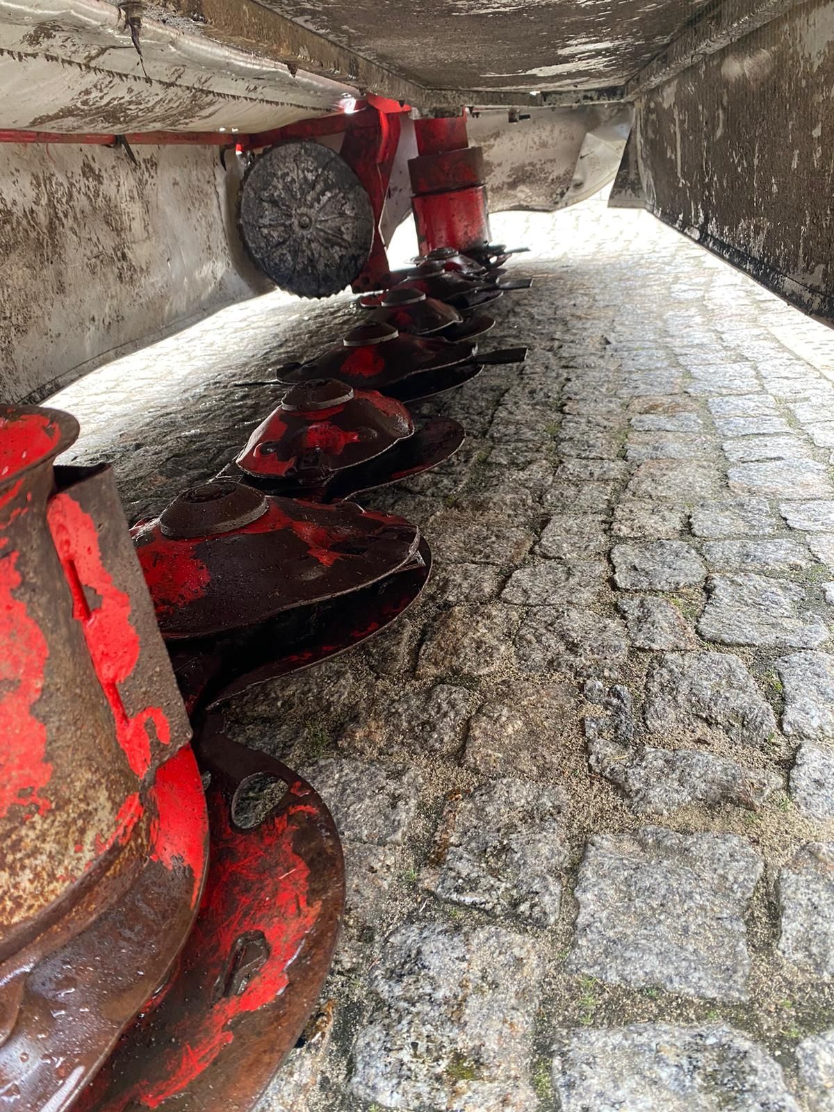 Lely splendimo  320F kosiarka dyskowa czołowa, siano