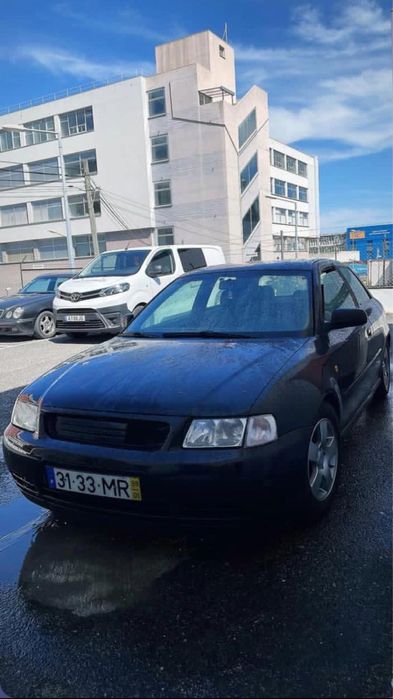 Audi A3 1.6 Gasolina – 3 Portas – Ano 1999