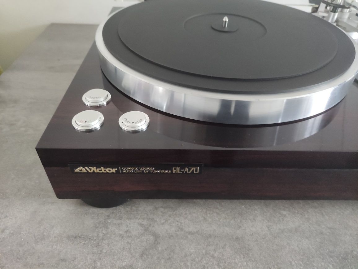 JVC Victor QL A70, Gramofon