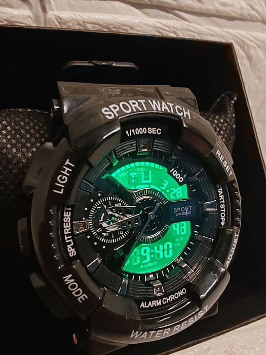 Чоловічий масивний годинник Skmei