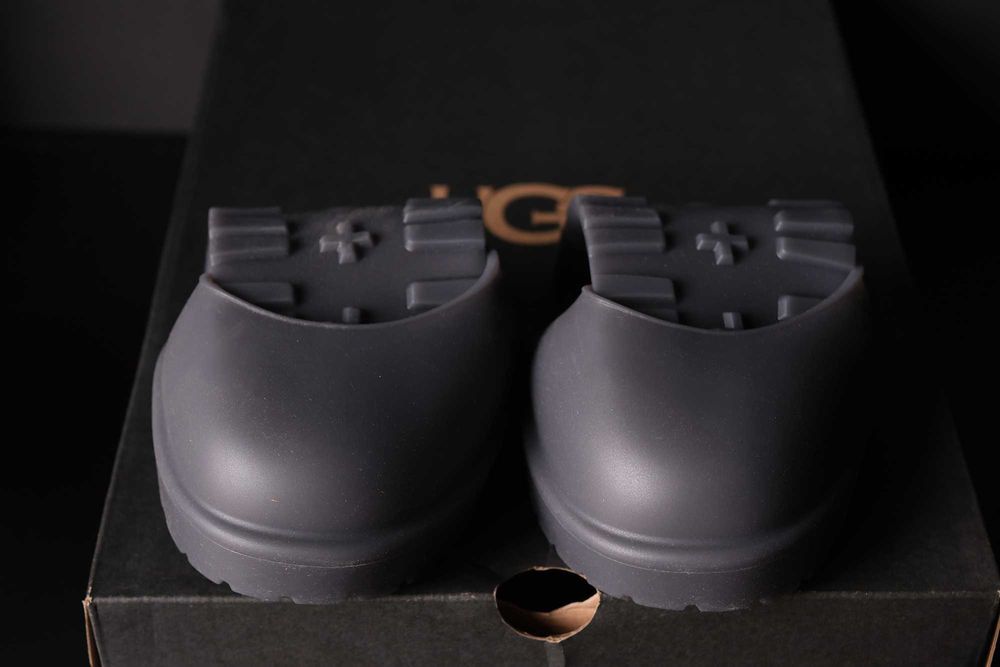 Чоловічі угги UGG Classic Mini Lace-Up Weather Black 41 42