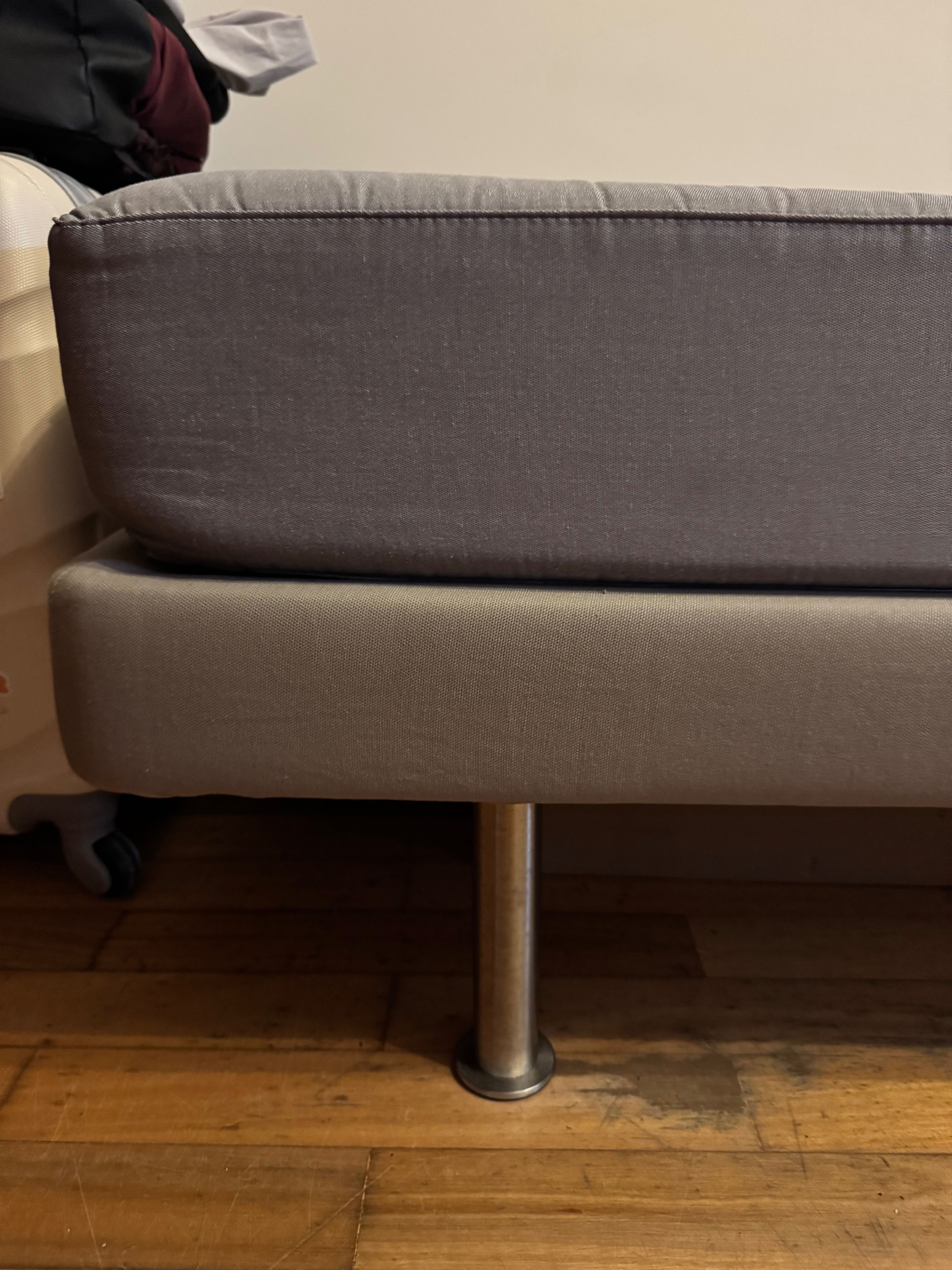 Cama sommier Evanger Ikea c colchão