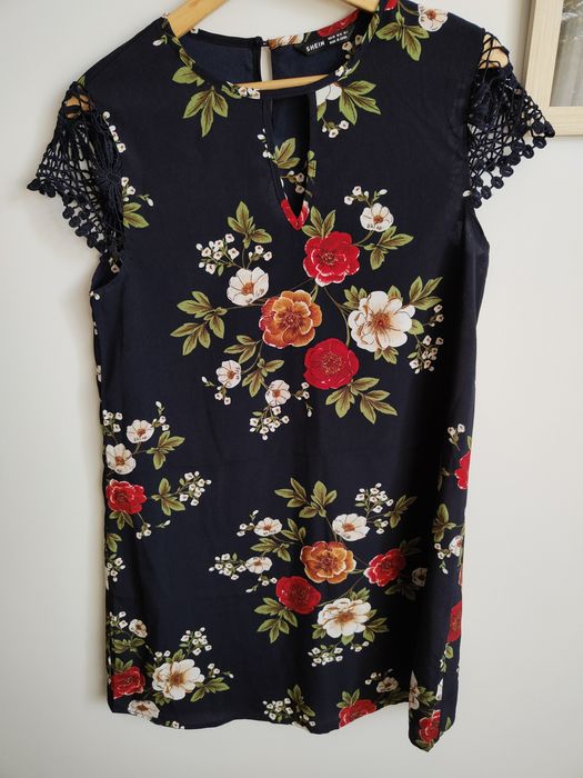 Paka ubrań damskich, zestaw sukienek na lato