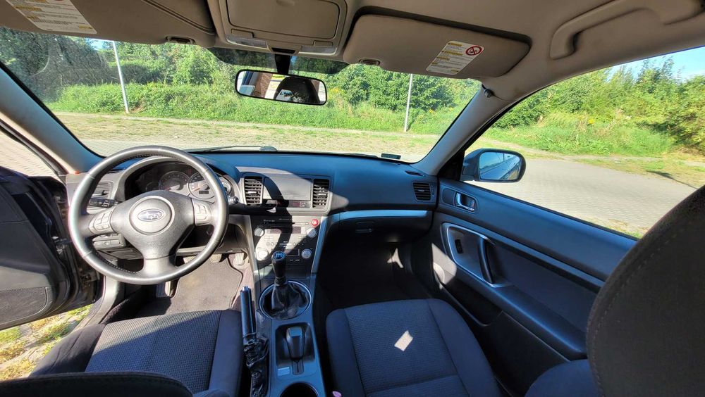 Subaru Legacy IV uszkodzony