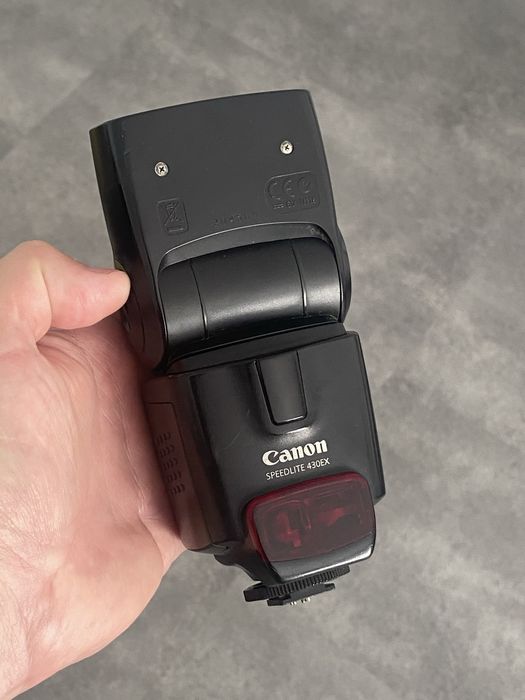 Спалах Canon 430EX