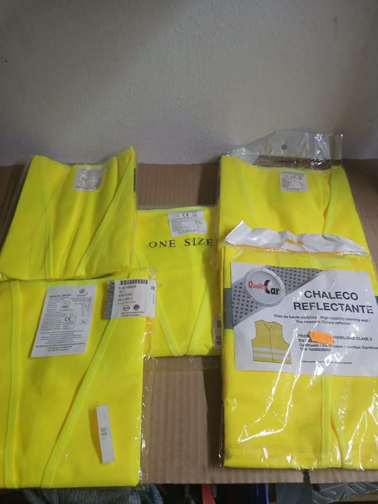 Coletes refletores  30 unidades
