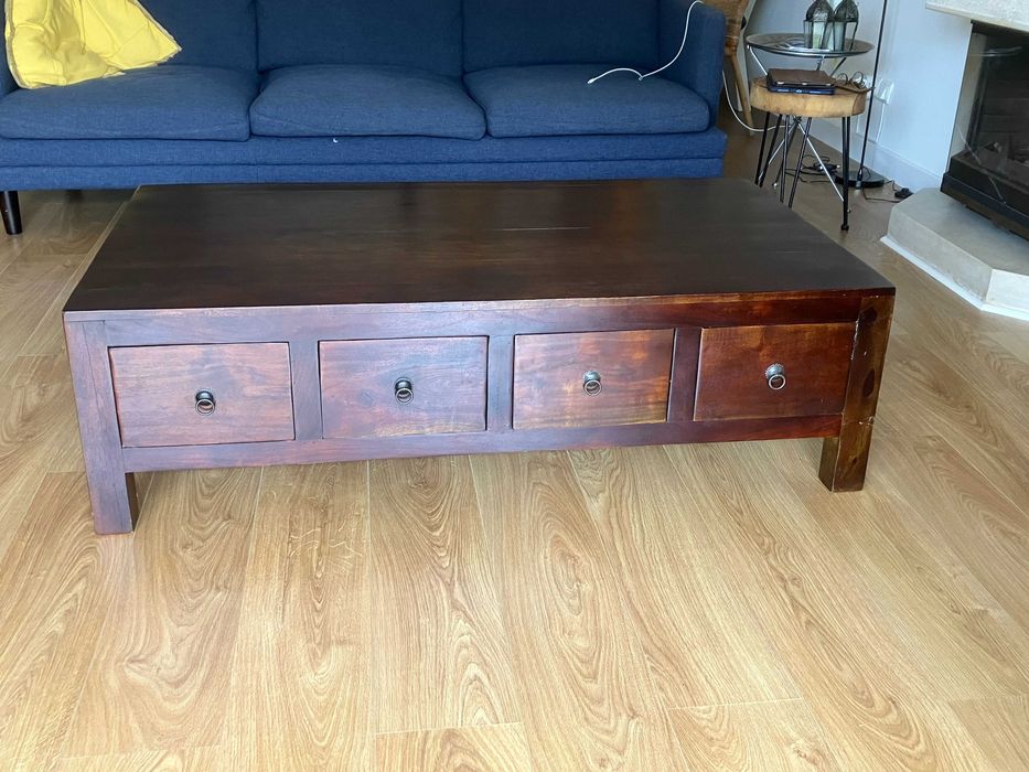 Mesa de café de mogno com 4 gavetas 135 x 76 cm largura 40 cm Cascais