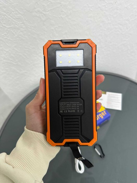 Повербанк на СОНЯЧНІЙ батареї! Power bank на 20.000 mAH. Павер!
