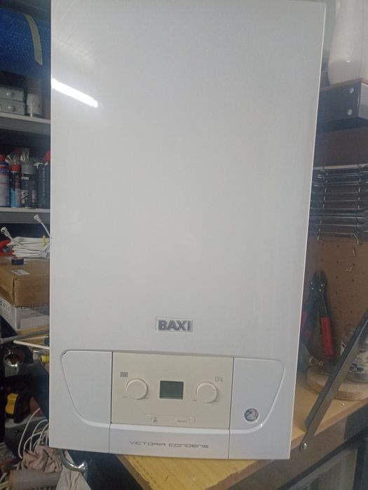 Caldeira mural AQS e aquecimento central