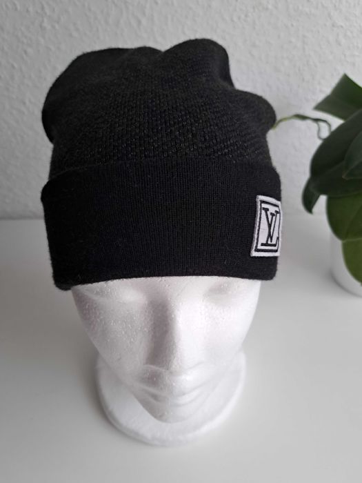 Шапка Louis Vuitton