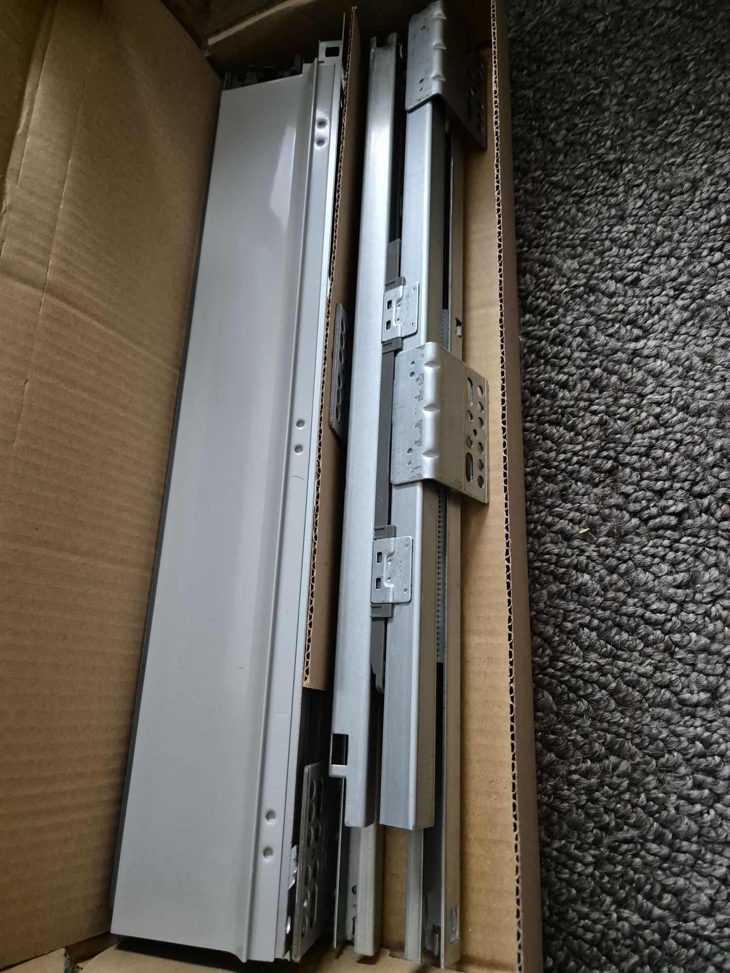 TB 20-500 System Box nowy