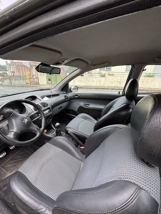 Peugeot 206 GTI 1.6.