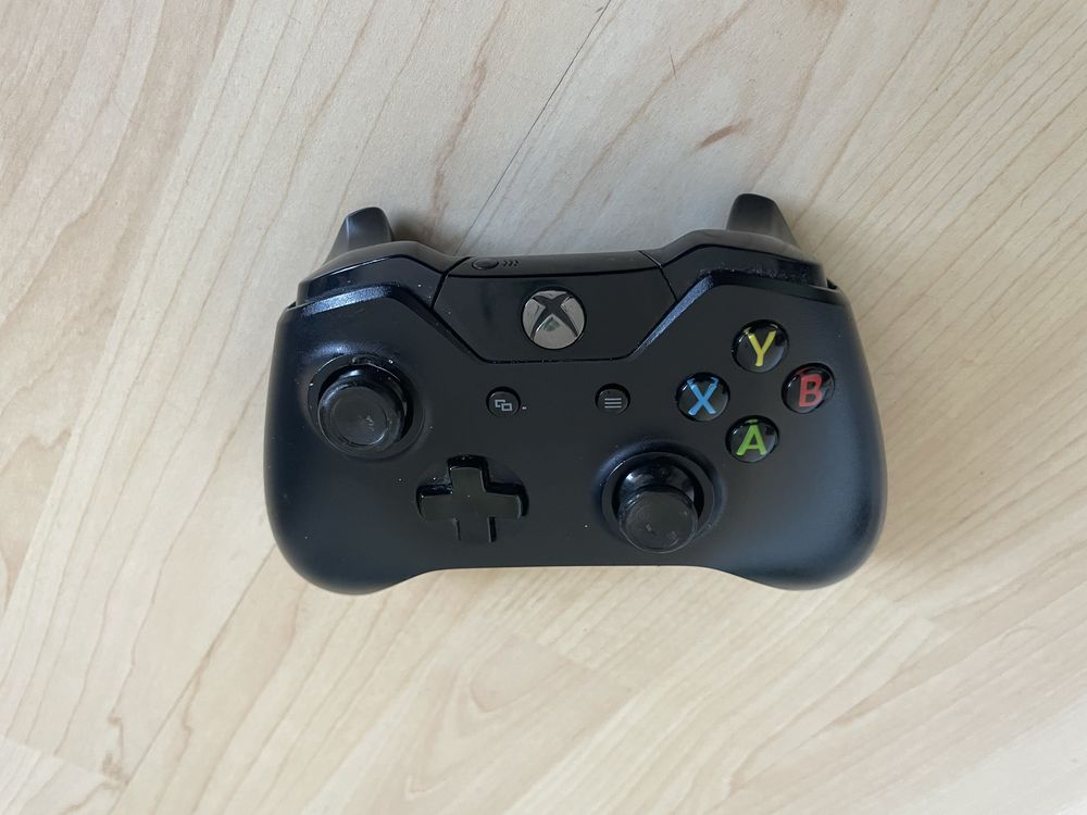 Kontroler XBOX pad one s series s x bezprzewodowy dżoj PC microsoft