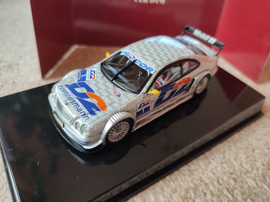 Mercedes CLK DTM, model w skali 1:43, AUTOart, nie używany, jak nowy