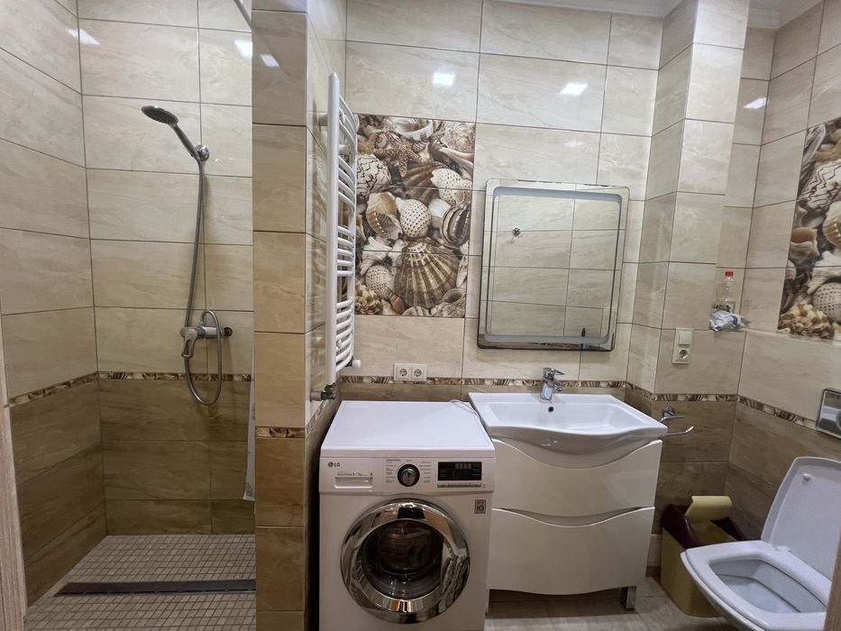 Оренда квартири поруч Центр/ Набережна