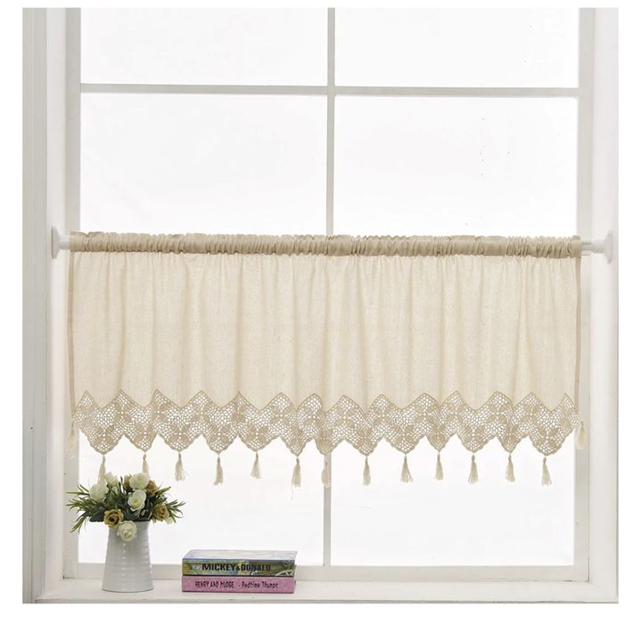 Zasłona szydełkowa, krótka