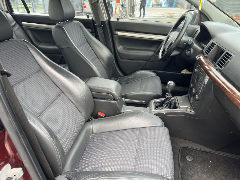 Продам Opel Vectra