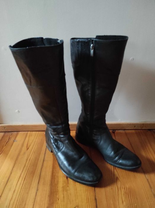 Kozaki RYŁKO , czarne oficerki, skóra rozm. 40