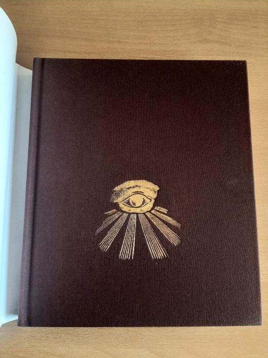 Vendo 3 Livros Esotéricos Em Excelente Estado (como novos)