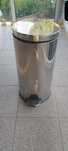 Balde de lixo com pedale