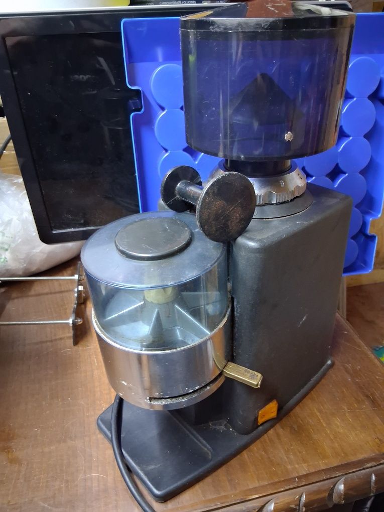 Moinho café/ descafeinado pequeno