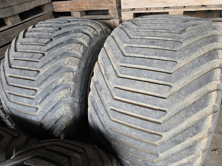 Koła 500/45-22.5 i 800/45-26.5