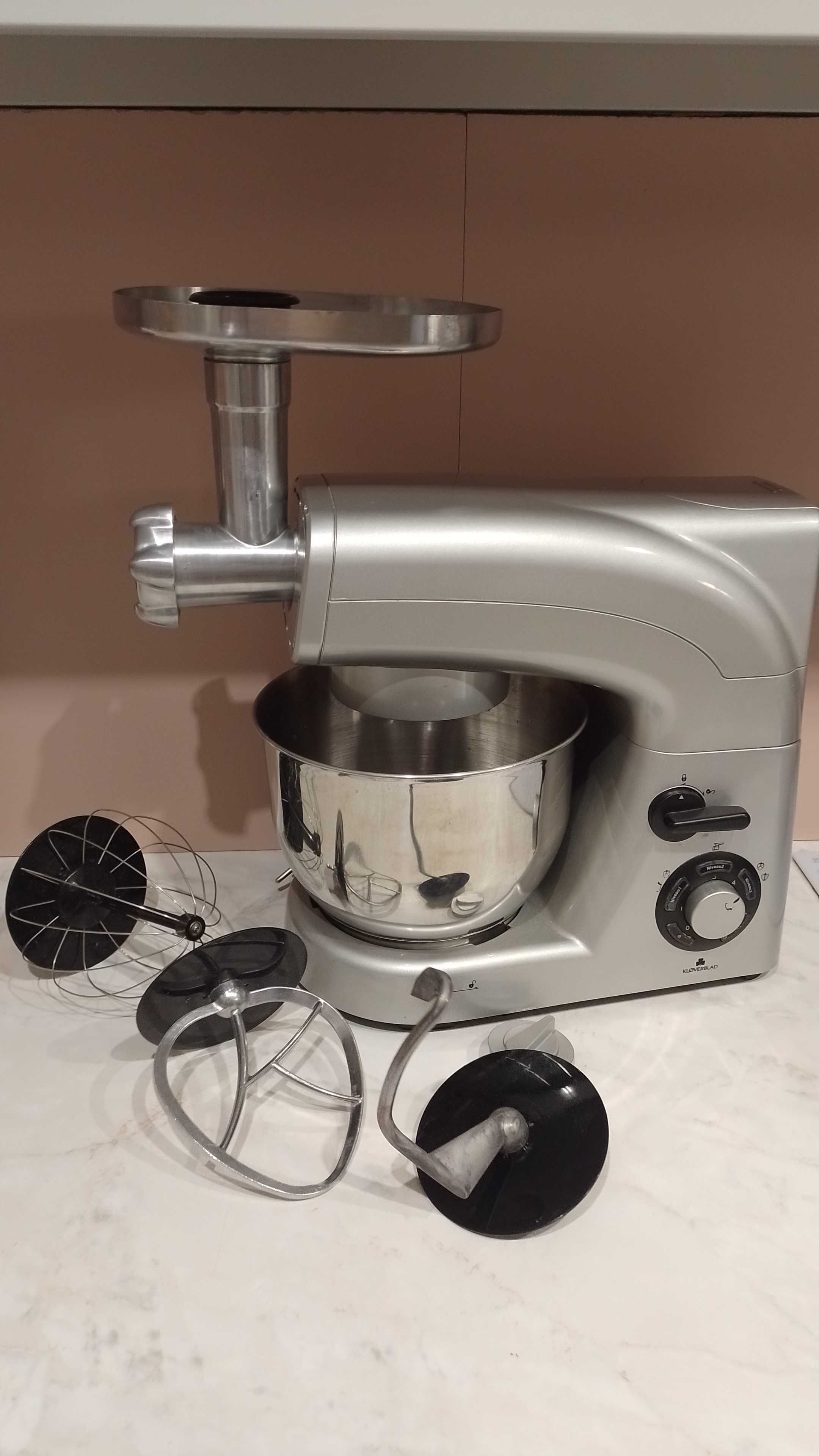 robot kuchenny planetarny