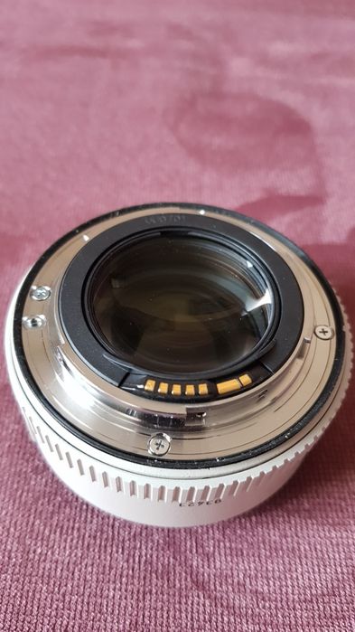 Продам комплект, Canon Extender EF 2x ll и Canon Extender EF 1,4x ll