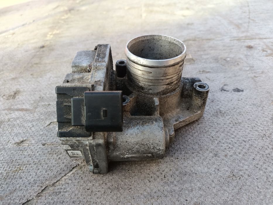 Przepustnica Renault 1,9dci 130km Scenic Megane Laguna