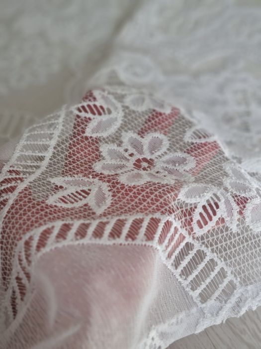 Firanka biała z gipiurą 250x160