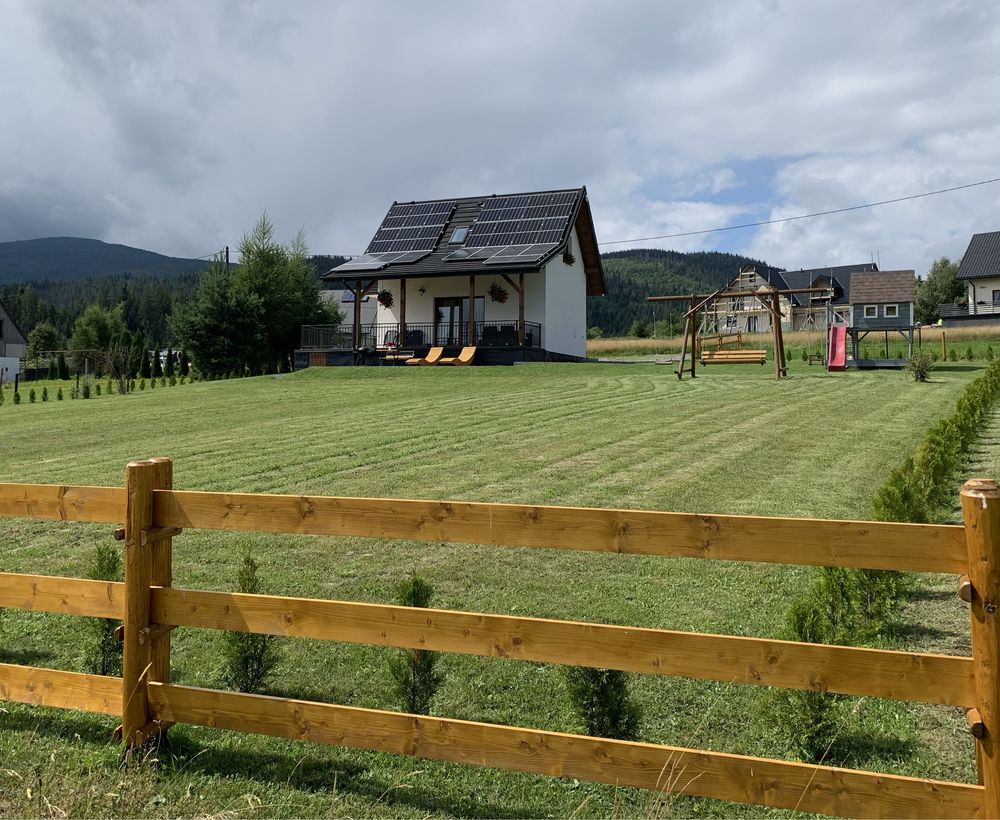 Domek w górach, w Beskidzie Żywieckim pod Babią Górą