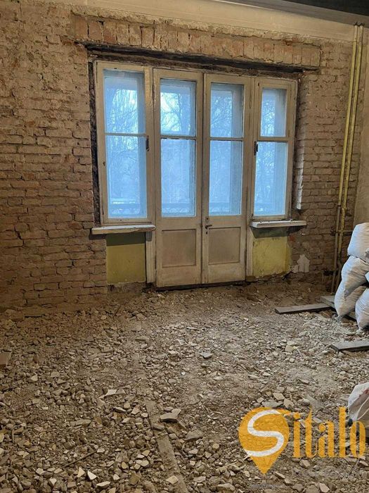 Продаж 3-кім. квартири пр.Металургів (011)