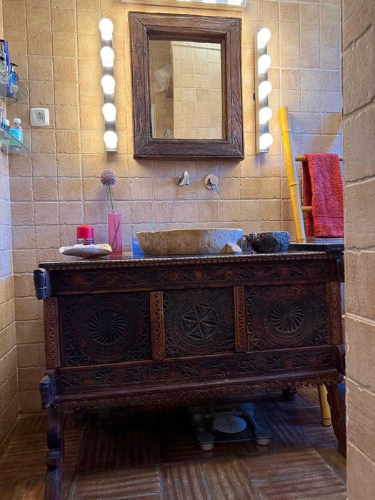 Arrendamento – Apartamento T1 Mobilado c/ AC, Varanda e arrecadação